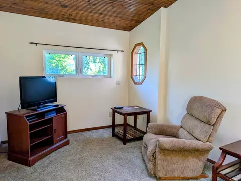 Living - 918 N 3rd St, Montevideo, MN 56265 photo 3 of 3