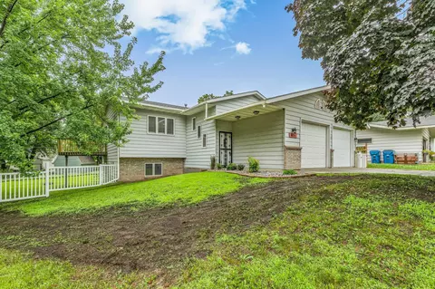 605 Roosevelt Rd, Saint Cloud, MN 56301