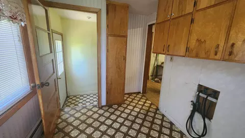 Entry Way - 211 2nd St, Hatfield, MN 56164 photo 1 of 3