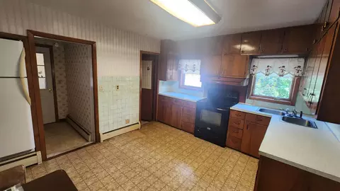 Kitchen - 211 2nd St, Hatfield, MN 56164 photo 2 of 2
