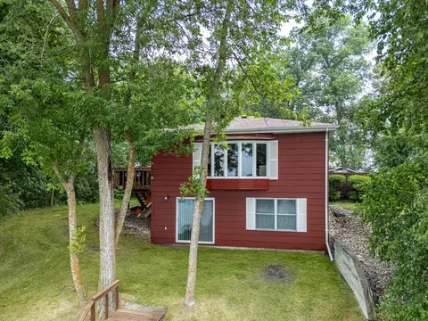 39326 W Shore Dr SE, Erskine, MN 56535