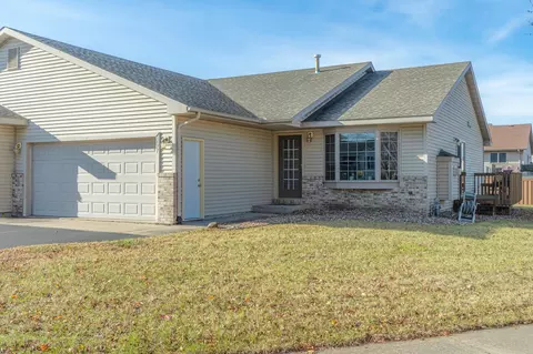 1677 Rodao Dr, River Falls, WI 54022