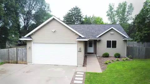 3205 Lilac St, Eau Claire, WI 54703