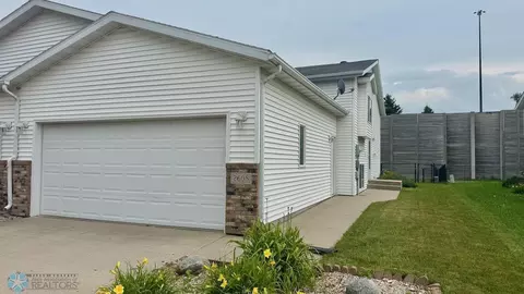 2608 Brookdale Rd, Moorhead, MN 56560