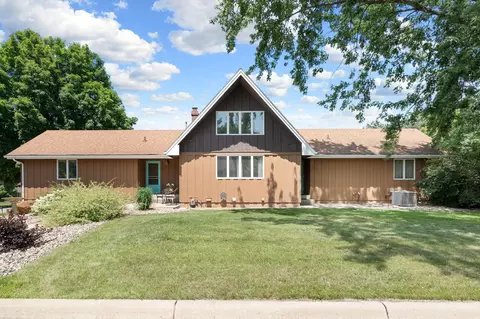 1905 Whitetail Run Pl NE, Owatonna, MN 55060