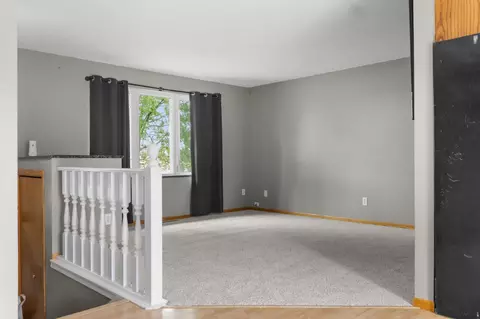 Living - 24107 66th Ave, Saint Augusta, MN 56301 photo 2 of 4