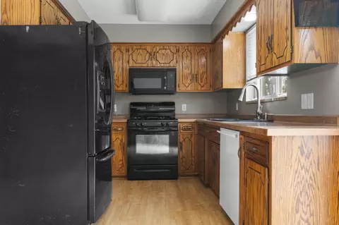 Kitchen - 24107 66th Ave, Saint Augusta, MN 56301 photo 1 of 1