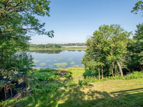 8218 Oakmere Rd, Bloomington, MN 55438 photo 45