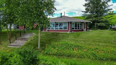 40414 Cliff Rd, Clitherall, MN 56524