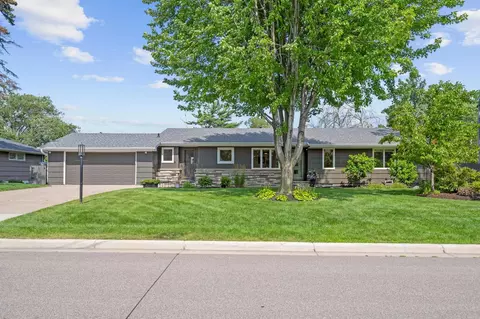 5829 Eastview Dr, Edina, MN 55436