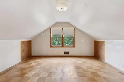 Bedroom - 8506 E River Rd NW, Coon Rapids, MN 55433 photo 9 of 10