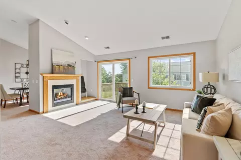 7539 Derby Ln, Shakopee, MN 55379