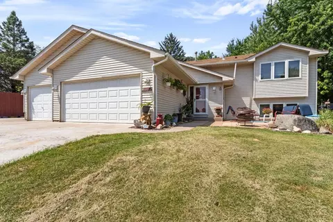 18307 Euclid St, Farmington, MN 55024