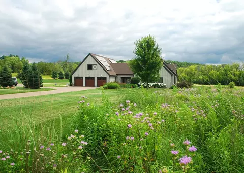 5161 Trading Post Trl S, Afton, MN 55001
