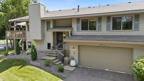 4225 Goldenrod Ln N, Plymouth, MN 55441