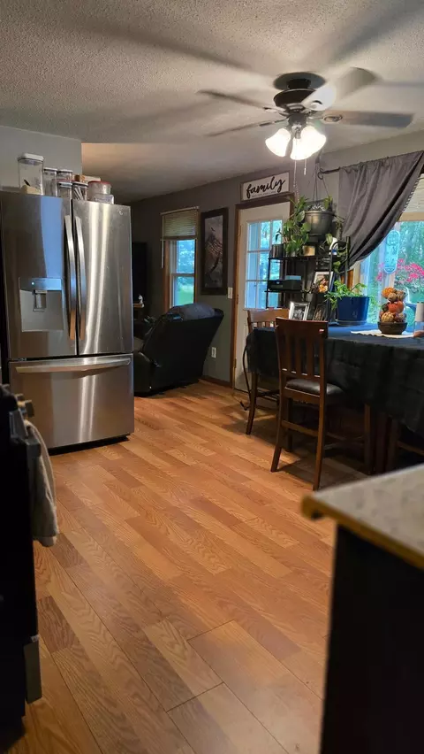 Kitchen - 8492 190th St, Milaca, MN 56353 photo 1 of 3