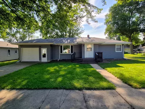 440 Birch Ave, Westbrook, MN 56183