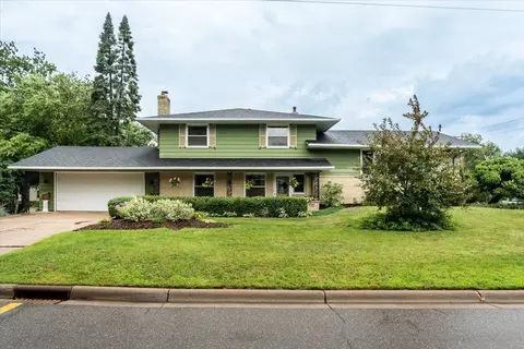 269 Bernard St W, West Saint Paul, MN 55118
