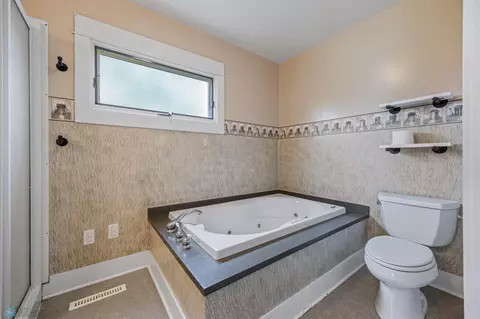 Bath - 352 5th Ave, Walcott, ND 58077 photo 1 of 6