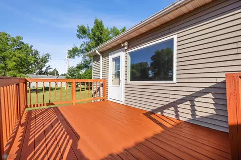 Exterior - 352 5th Ave, Walcott, ND 58077 photo 5 of 9