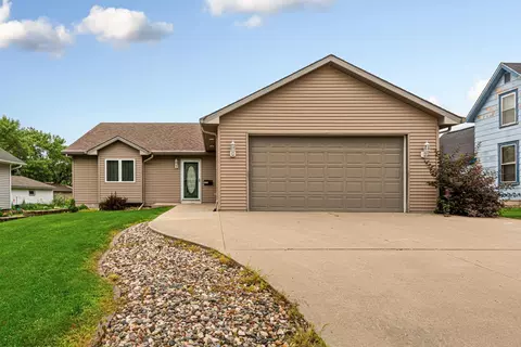 311 Common St, Waterville, MN 56096