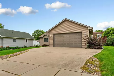 311 Common St, Waterville, MN 56096 photo 4