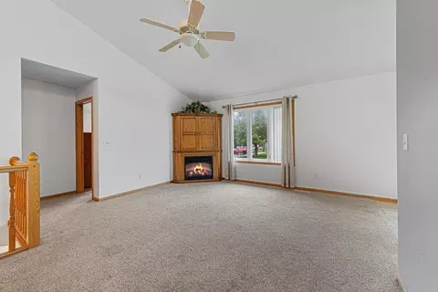 311 Common St, Waterville, MN 56096 photo 9