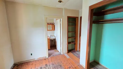 Bedroom - 142 E 4th St, Red Wing, MN 55066 photo 4 of 5
