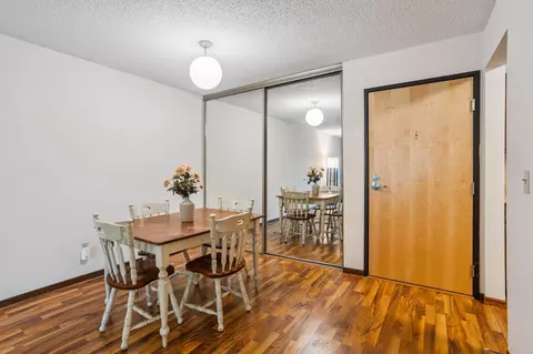 1700 Four Oaks Rd #327, Eagan, MN 55121 photo 4
