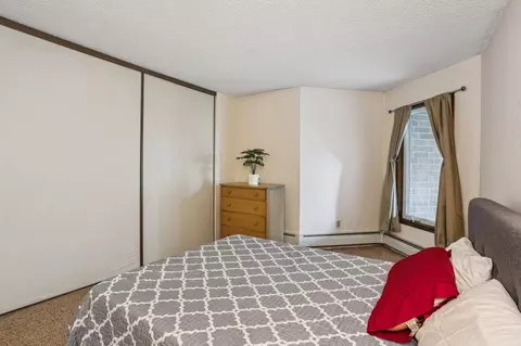 1700 Four Oaks Rd #327, Eagan, MN 55121 photo 14