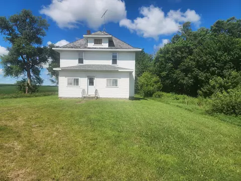 66751 State Highway 19, Gibbon, MN 55335