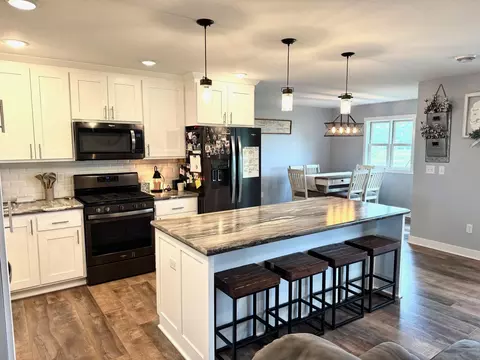 1010 2nd Ave SW, Roseau, MN 56751 photo 3