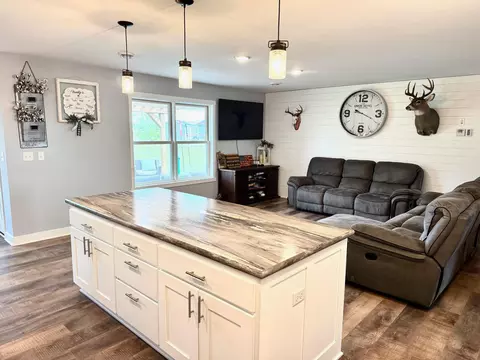 1010 2nd Ave SW, Roseau, MN 56751 photo 6
