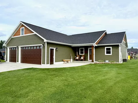 1010 2nd Ave SW, Roseau, MN 56751