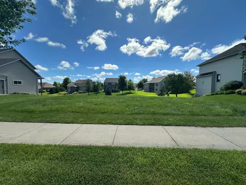 720 Somerby Pkwy NE, Byron, MN 55920