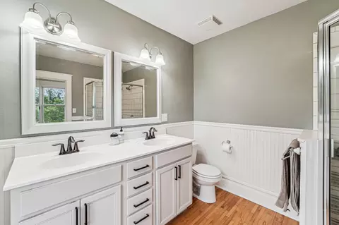 Bath - 18160 Echo Ave, Faribault, MN 55021 photo 2 of 2
