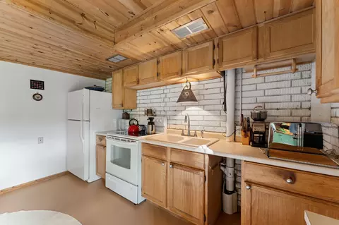 Kitchen - 2322 243rd Ave, Cushing, WI 54006 photo 7 of 7