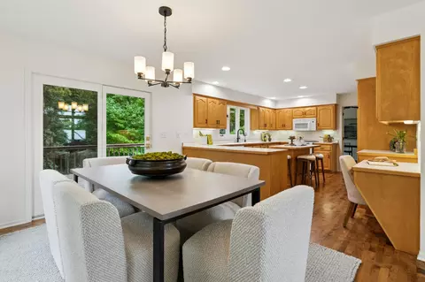 240 W Point Rd, Tonka Bay, MN 55331 photo 7
