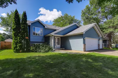 2840 233rd Ln NW, Saint Francis, MN 55070