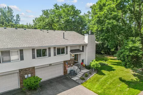 4205 Hemlock Ln N, Plymouth, MN 55441