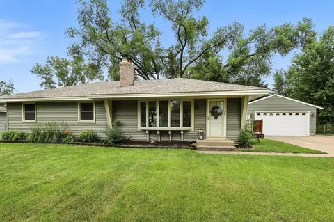 8429 Grange Blvd, Cottage Grove, MN 55016