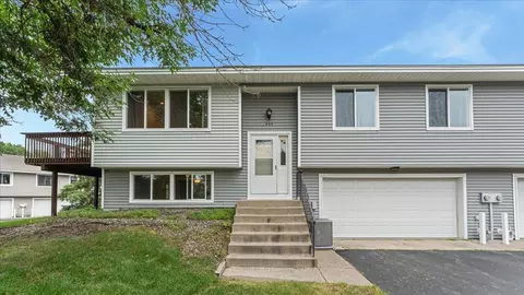 445 Clover Leaf Pkwy NE, Blaine, MN 55434