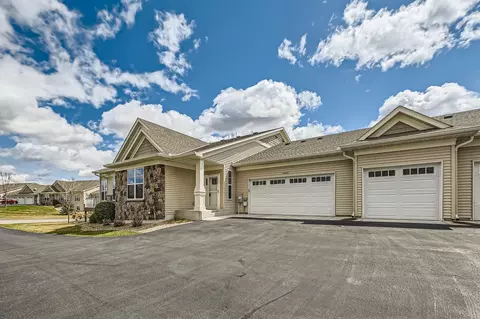 20620 Everton Way N, Forest Lake, MN 55025