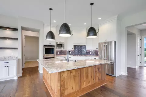Kitchen - 5841 Robert Rd, Independence, MN 55359 photo 1 of 3