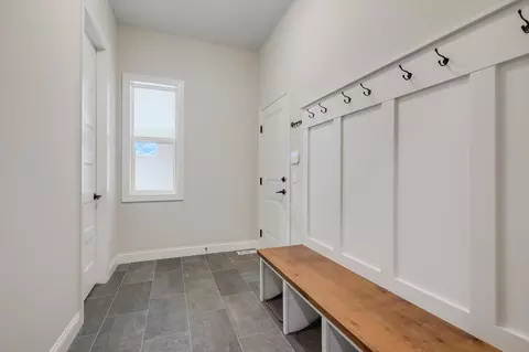 Entry Way - 5841 Robert Rd, Independence, MN 55359 photo 3 of 4