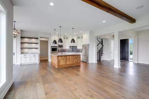 Living - 5841 Robert Rd, Independence, MN 55359 photo 4 of 7