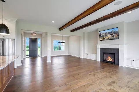 Living - 5841 Robert Rd, Independence, MN 55359 photo 2 of 7