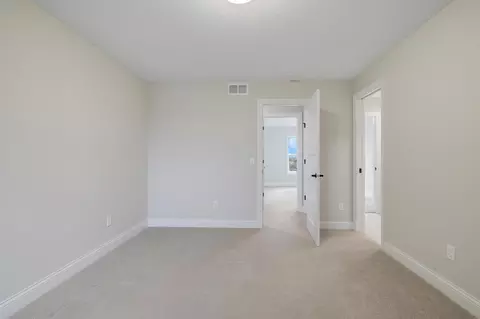 Bedroom - 5841 Robert Rd, Independence, MN 55359 photo 6 of 9