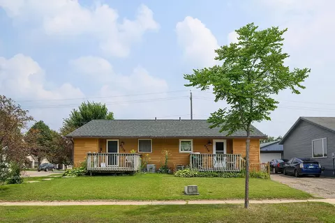 4736 13th Ave NW, Rochester, MN 55901