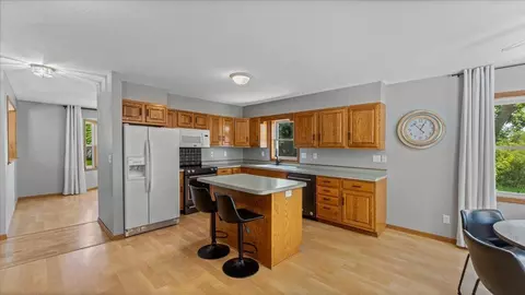 906 E Lake St, Osakis, MN 56360 photo 16